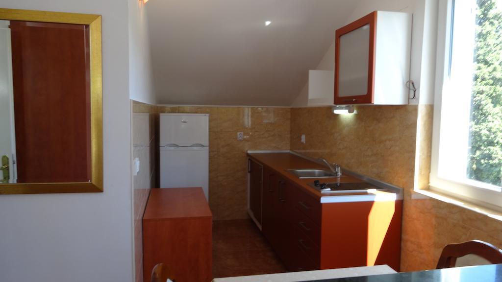 Apartments Odesa Herceg Novi Rom bilde