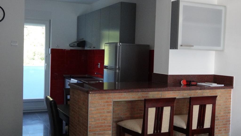 Apartments Odesa Herceg Novi Rom bilde